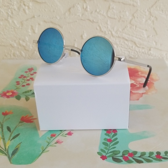 2022  MIRROR XSMALL ROUND WOMAN  SUNGLASSES - Picture 2 of 4